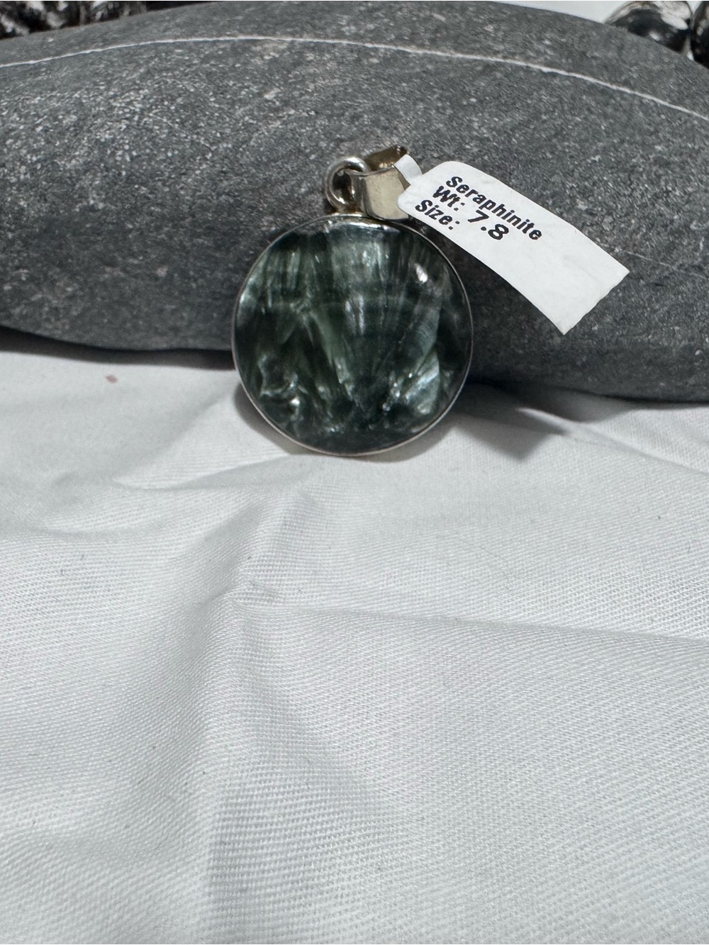 Seraphinite Round Pendant in Deep Green